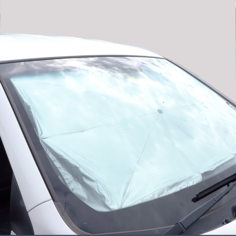 Car Windscreen Shade - Solution for shade in the car during sunny days